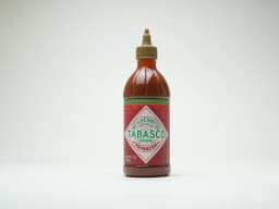 Tabasco Sriracha Sauce 20 Oz - image 3