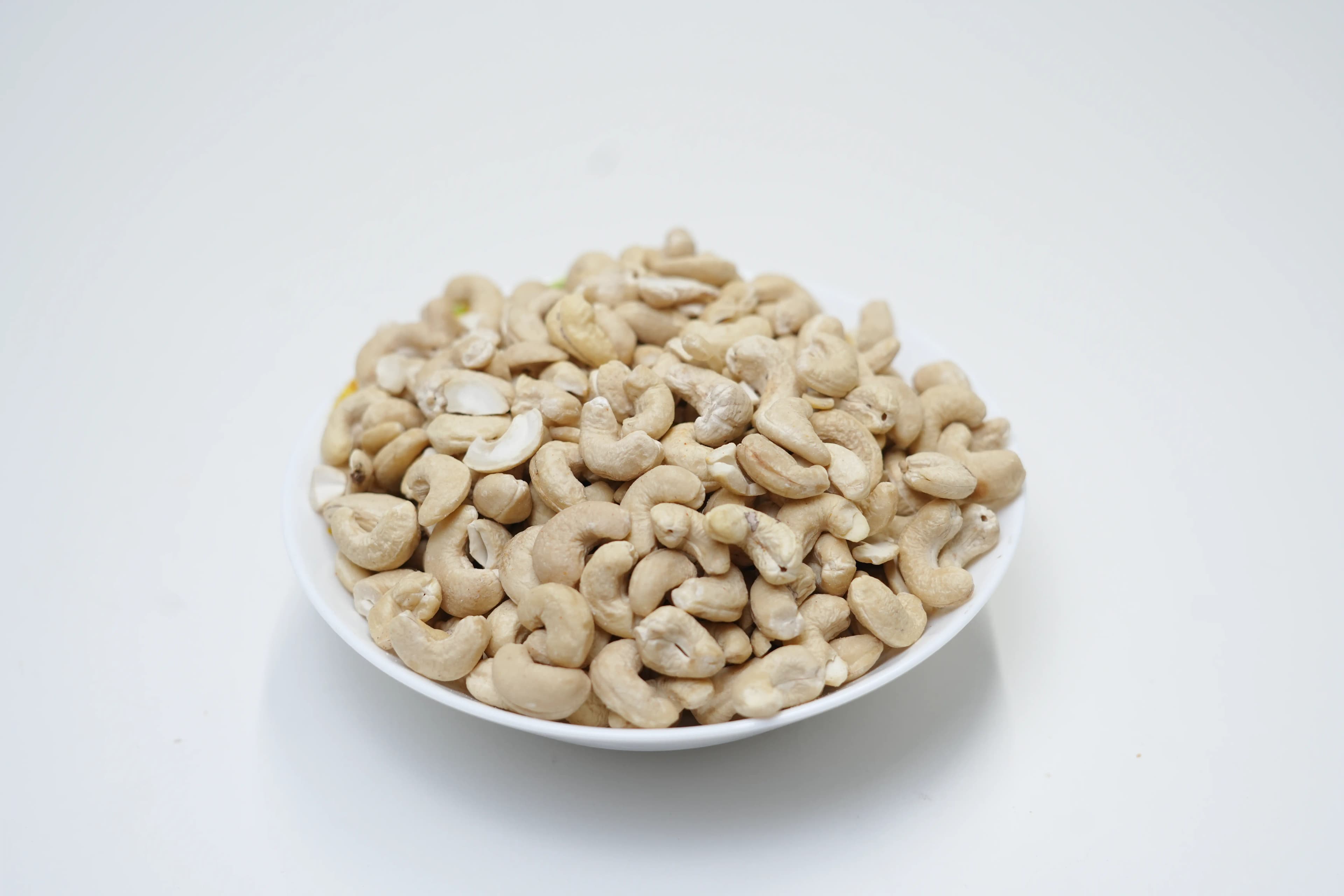 Bya Cashews Organic 250 g