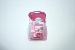 Veet In Shower Hair Removal Cream Softening 150 ml - image 1