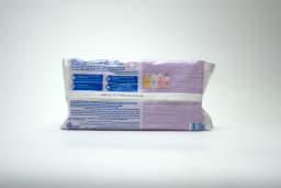 Johnson & Johnson Ultimate Clean Wipes 48 pcs - image 2