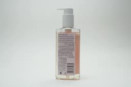 Neutrogena Spot Controlling Face Wash 200 ml - image 1