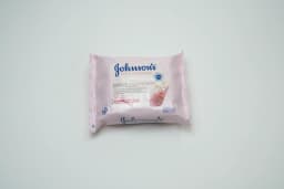 Johnson & Johnson Fresh Hydration Micellar Cleansing Wipes 25 pcs - image 1