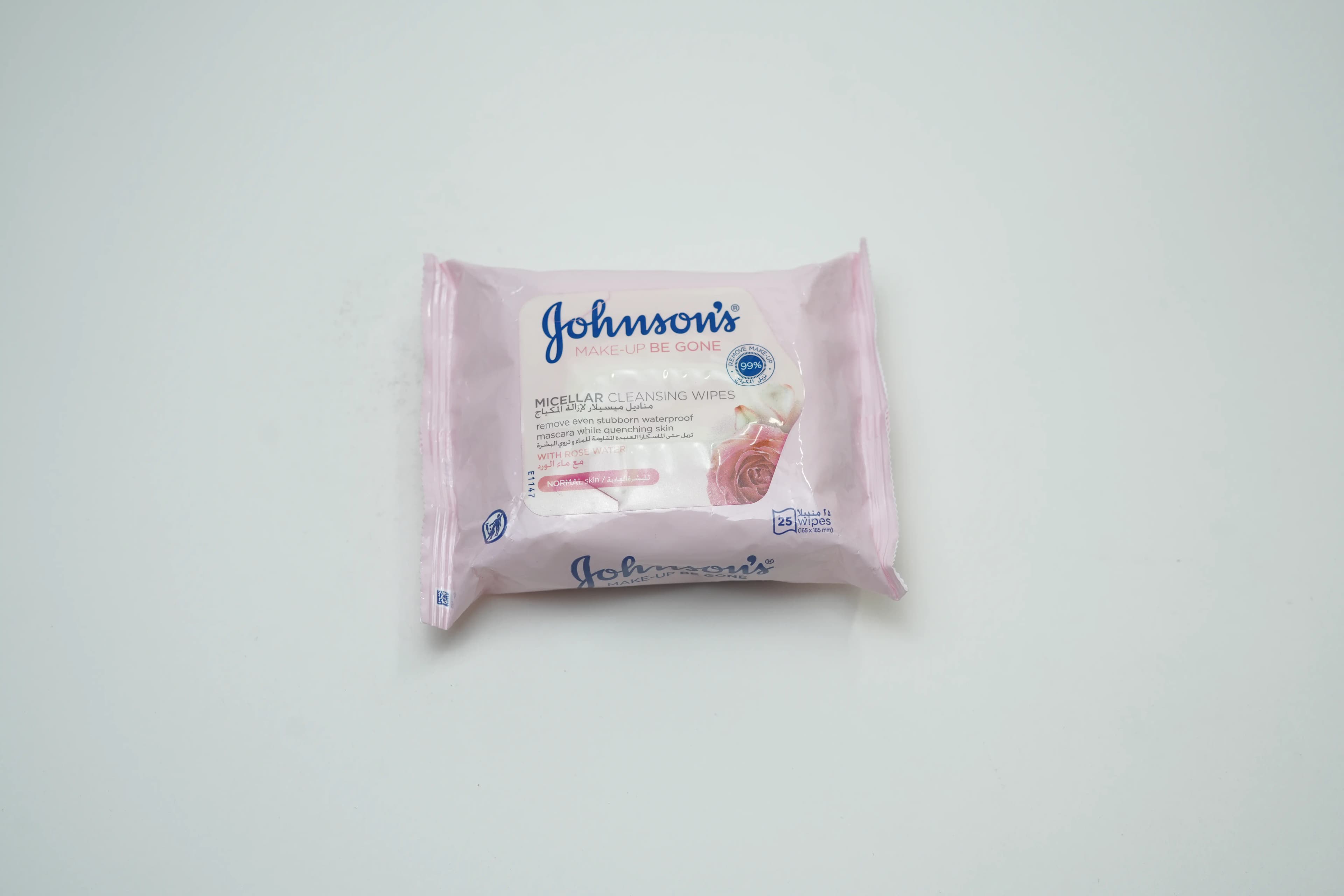 Johnson & Johnson Fresh Hydration Micellar Cleansing Wipes 25 pcs