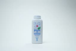 Johnsons Baby Powder 200 g - image 1
