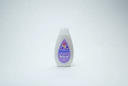 Johnson And Johnson Baby Bedtime Lotion 200 ml - image 1