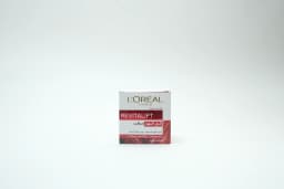 Loreal Revitalift Aw Firming Day Cream 50 ml - image 2