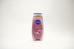 Nivea Water Lilly And Oil Body Wash 250 ml - image 1