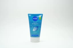 Nivea Refreshing Facial Wash Gel 150 ml - image 1