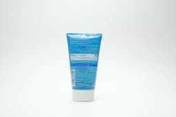 Nivea Refreshing Facial Wash Gel 150 ml - image 2