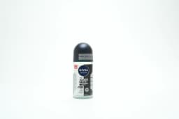 Nivea Black N White Men Roll On 50 ml - image 1