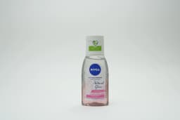 Nivea Fairness Eye Makeup Remover 125 ml - image 1