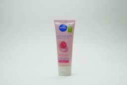 Nivea Face Wash Glowing Rice Scrub 75 ml - image 1