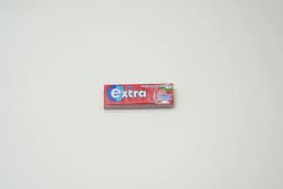 Wrigleys Extra Strawberry Chewing Gum 10 pcs - image 2