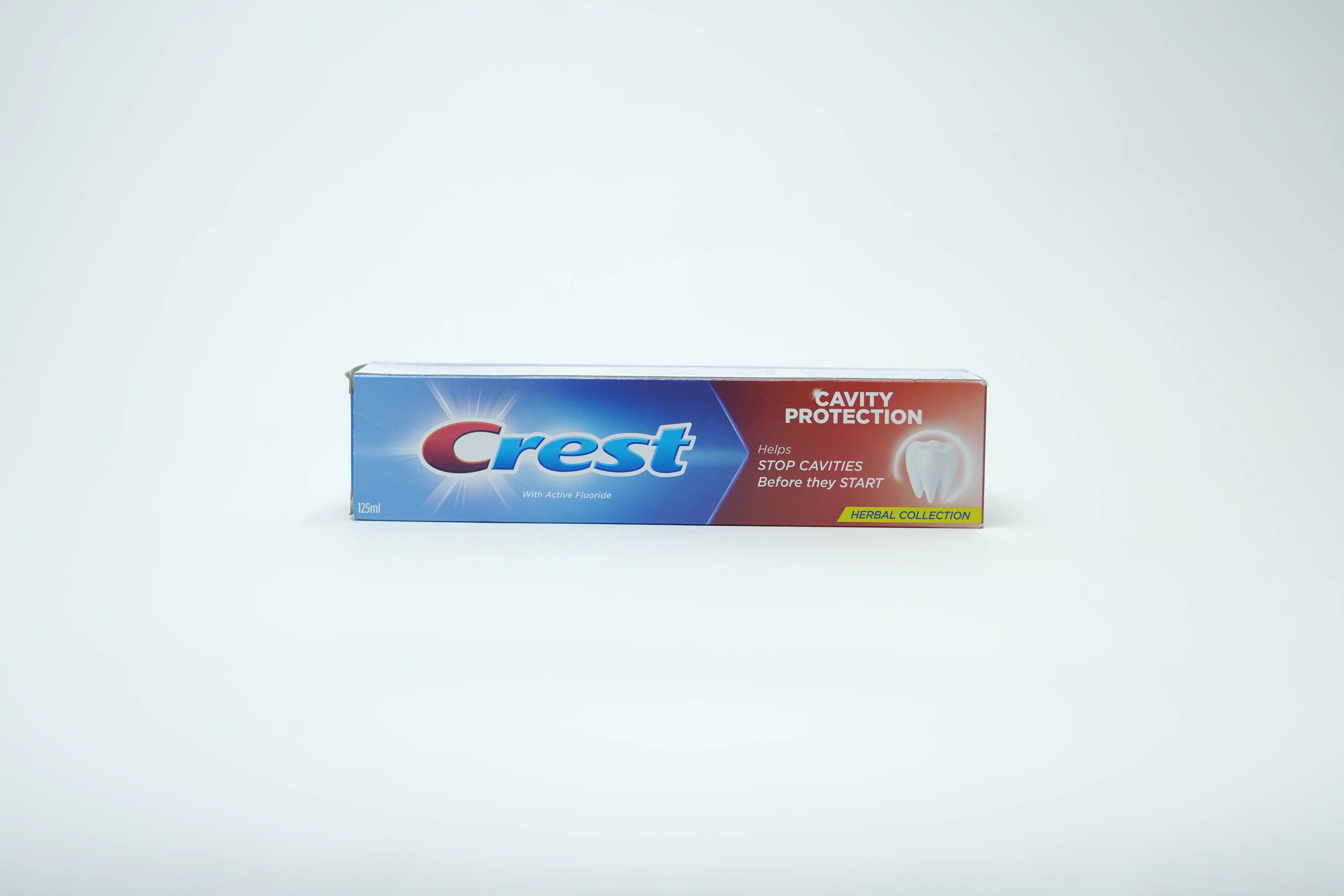 Crest Cavity Protection Herbal Toothpaste 125 ml