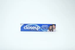 Close Up Toothpaste Blue Cool 120 ml - image 3