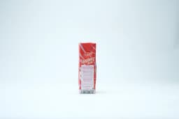 Kdd Strawberry Milk 180 ml - image 1