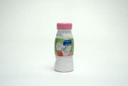 Almarai Flavoured Laban Strawberry 180 ml - image 2