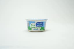 Almarai Full Fat Sour Yoghurt 170 g - image 3