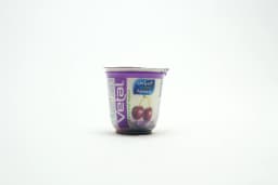 Almarai Vetal Layered Black Cherry Yoghurt 140 g - image 2