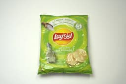 Lays Salt Vinegar 110 g - image 1