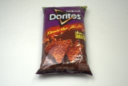 Doritos Flamin Hot Screamin Sirach 195 g - image 2