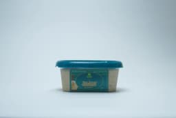 Halwani Finest Halawa Filled With Pista Bl 500 g - image 1