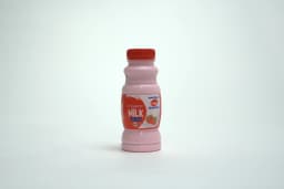 Al Ain Moochy Strawberry Milk 250 ml - image 2