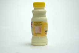 Al Ain Moochy Banana Milk 250 ml - image 1