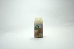 Air Wick Freshmatic Oud Refill 250 ml - image 1