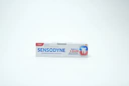 Sensodyne Toothpaste Sensitive Gum White 75 ml - image 1