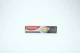 Colgate Total Charcoal Toothpaste 75 ml - image 2