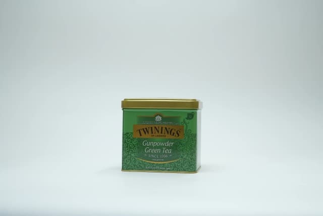 Twinings Gold Green Gun Tea Tin 200 g