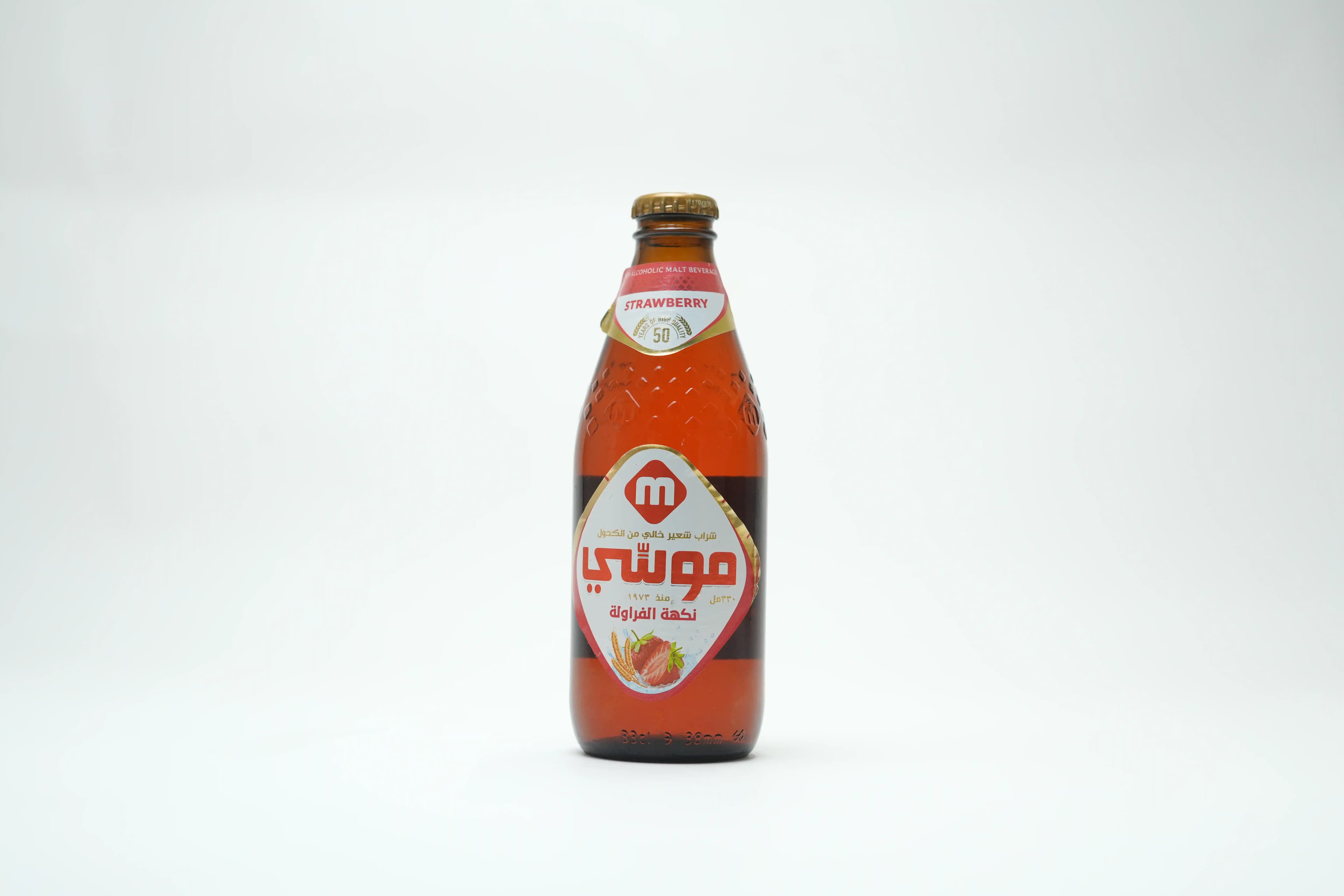 Moussy Strawberry Malt Beverage 330 ml