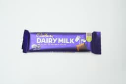 Cadbury Dairy Milk Chocolate 35 g - image 2