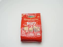 Loacker Quadratini Napolitaner 250 g - image 1