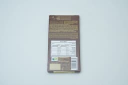 Ferrero Rocher Hazelnut & Almond Milk Chocolate 90 g - image 2