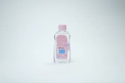 Johnsons Baby Oil 200 ml - image 1