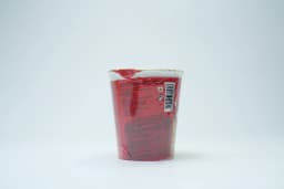 Koka Beef Cup Noodles 70 g - image 1
