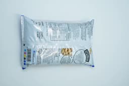 Lays Chips Magic Masala 52 g - image 1