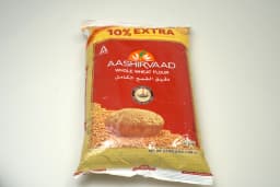 Aashirvaad Chakki Atta 2 kg - image 2