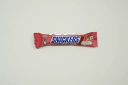 Snickers Berry Whip 22 g - image 2