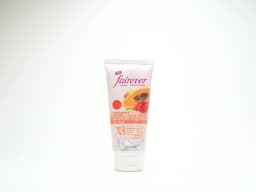 Fairever Fruit And Pure Milk Face Scrub 150 ml - image 2