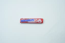 Mentos Pure Fresh Gum Rolls Strawberry 15.75 g - image 2