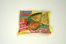 Indomie Chicken Curry Flavor Noodle 80 g - image 1