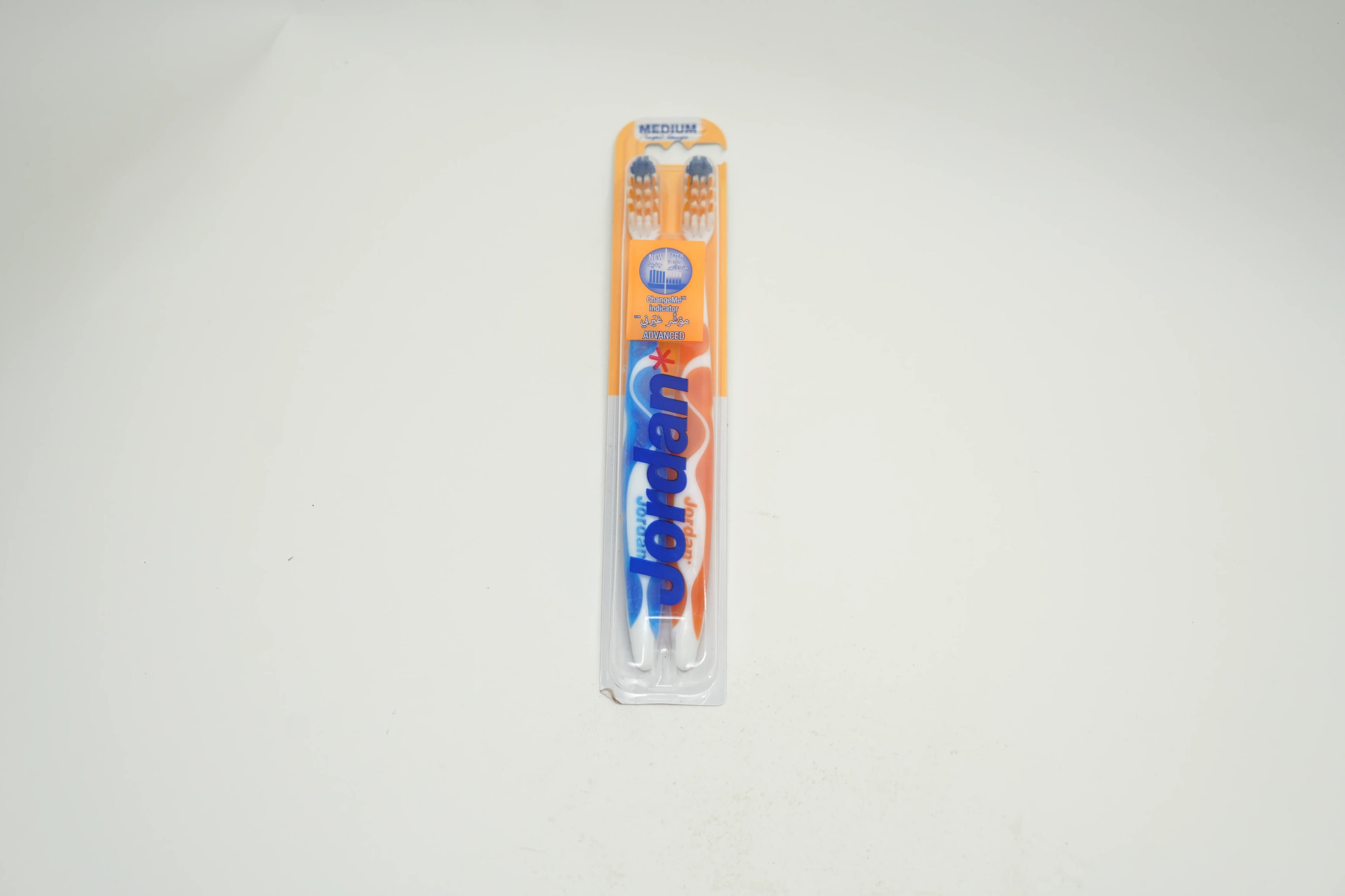 Jordan Advanced Cleaning Medium Toothbrush 1 pcs
