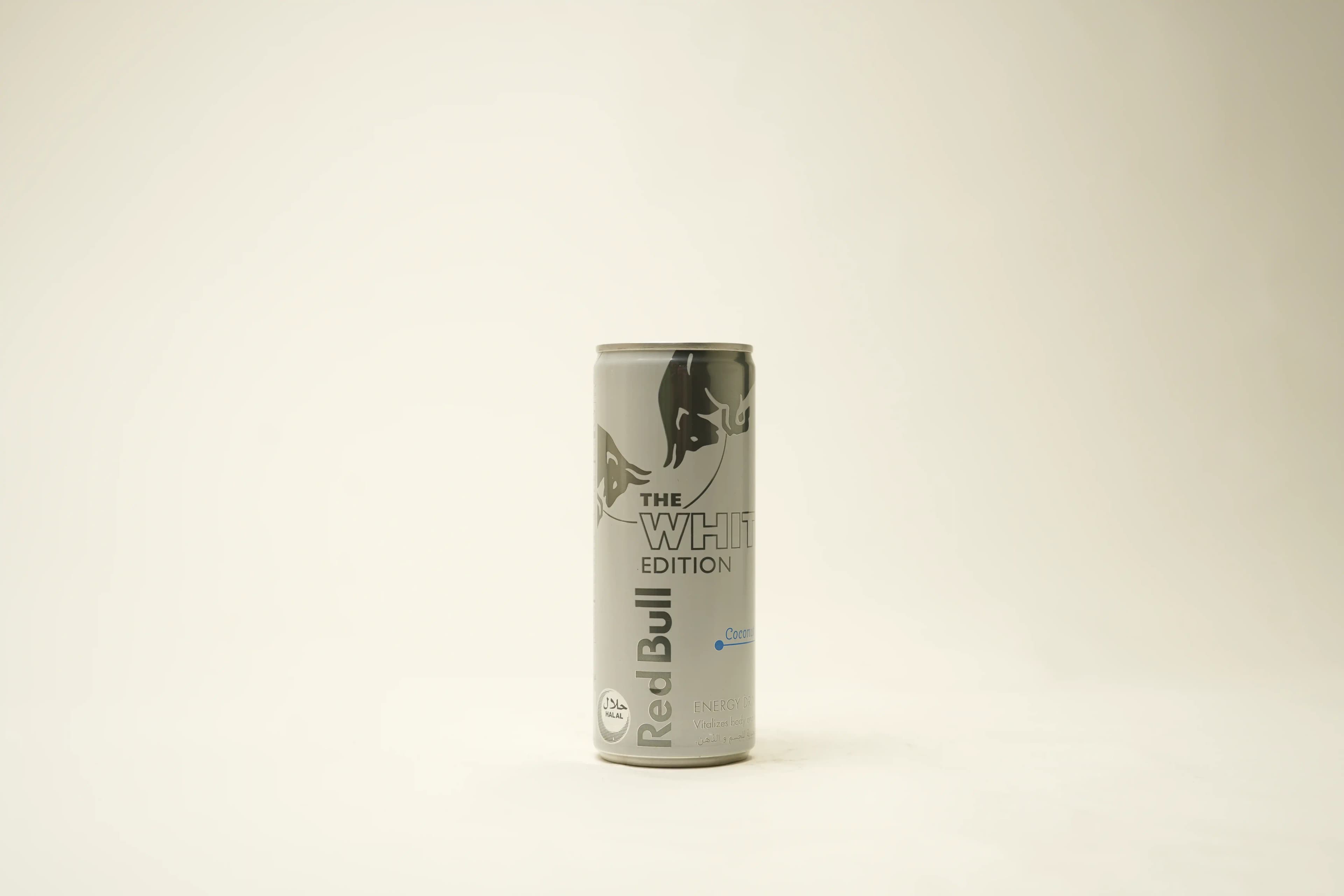 Red Bull White Edition Coconut Berry Can 250 ml